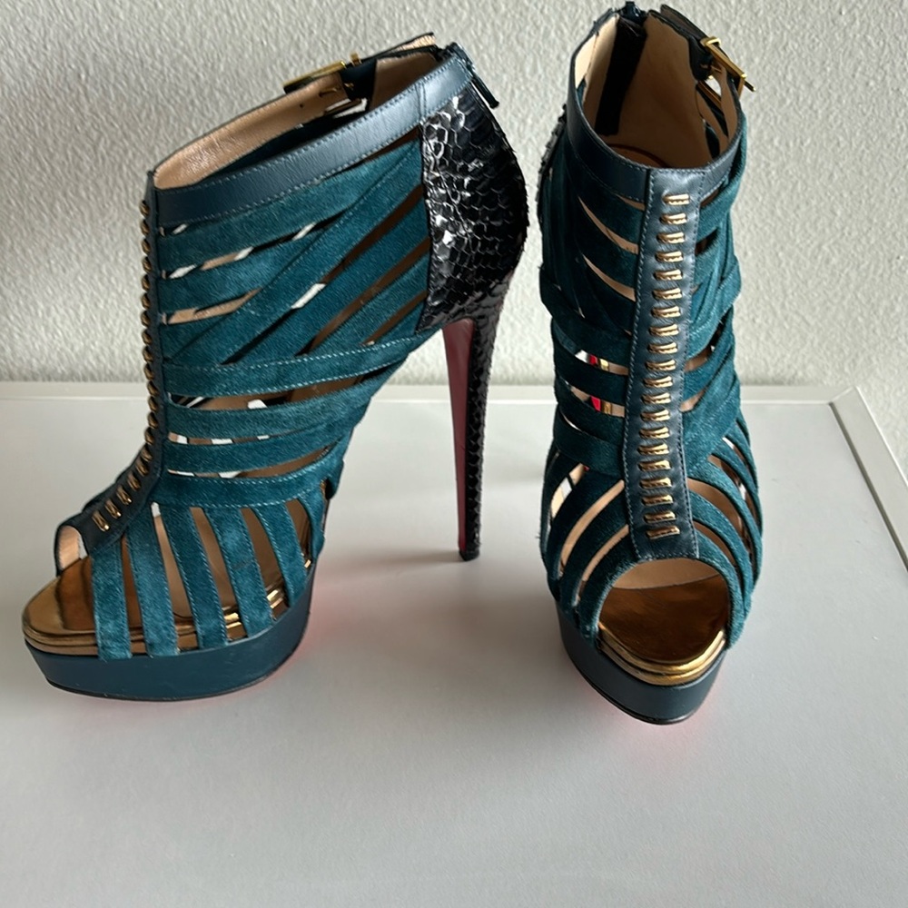 Louboutin Karina booties